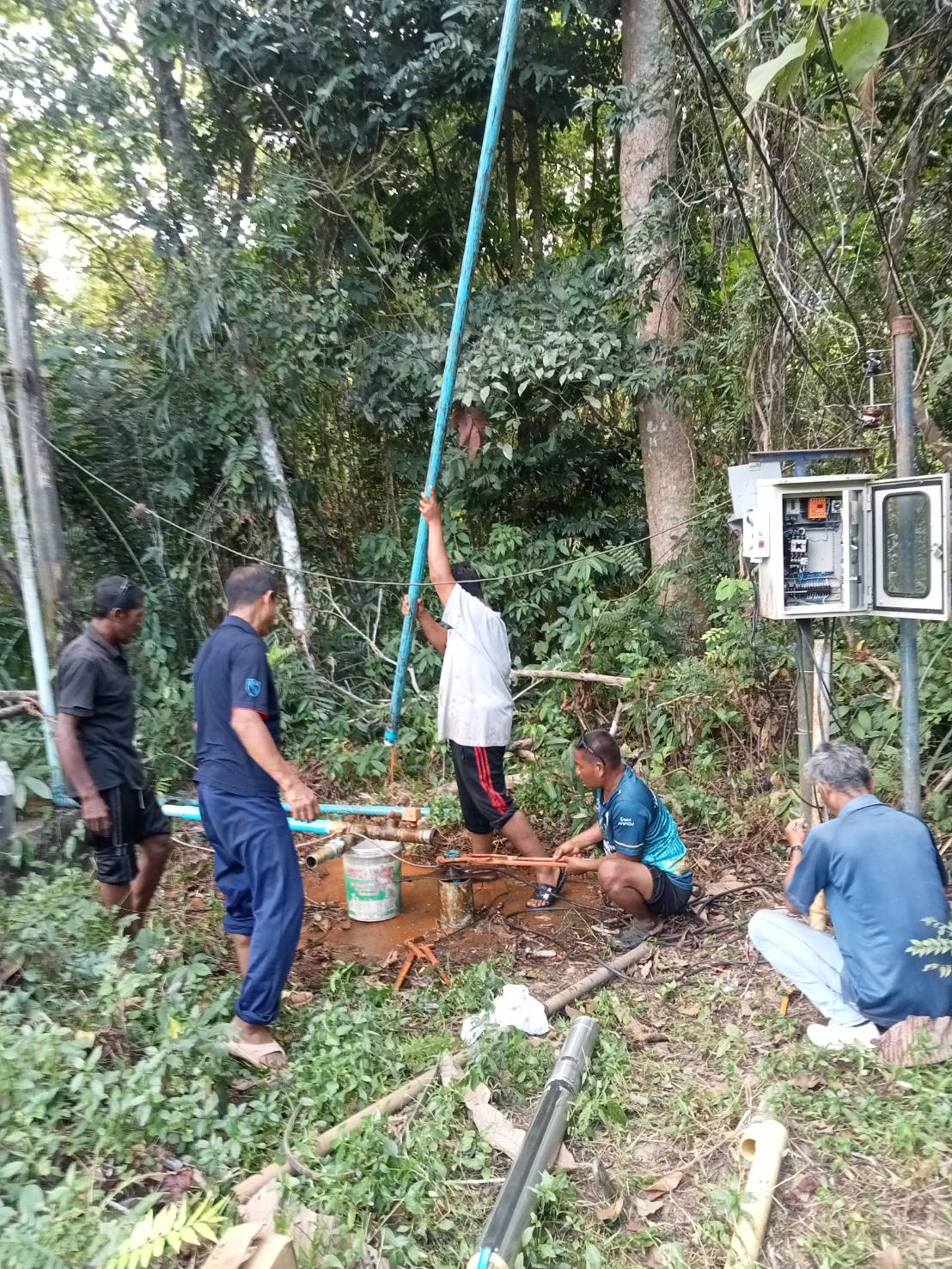 งานซ่อมแซมระบบประปา บ้านท่าทองหลาง