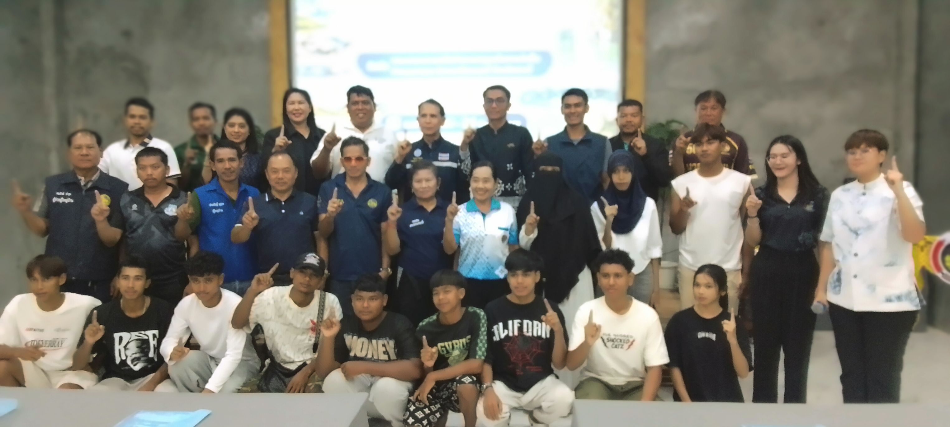 ร่วมพิธีเปิดโครงการส่งเสริมสนับสนุนสัมมาชีพชุมชนแก่กลุ่มเสี่ยงหรือผู้ผ่านการบำบัด  ประจำปี 2569
